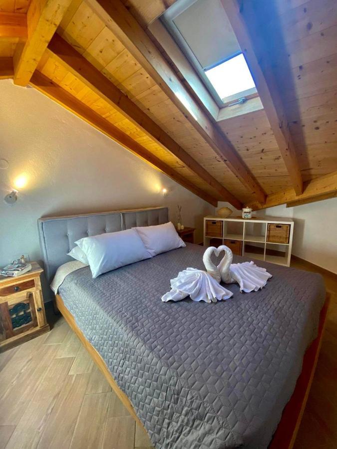 Nereides Apartments アギオス・ゴルディオス エクステリア 写真
